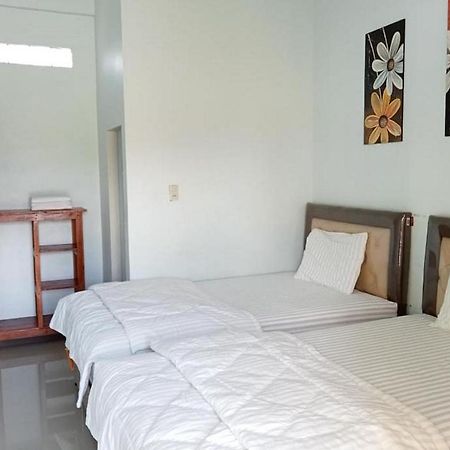 Sinapuran Hotel Anugrah Situngkir 3 Near Creative Hub Pangururan Samosir Redpartner المظهر الخارجي الصورة