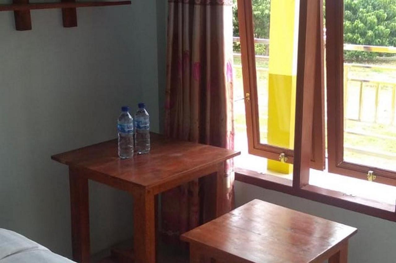 Sinapuran Hotel Anugrah Situngkir 3 Near Creative Hub Pangururan Samosir Redpartner المظهر الخارجي الصورة